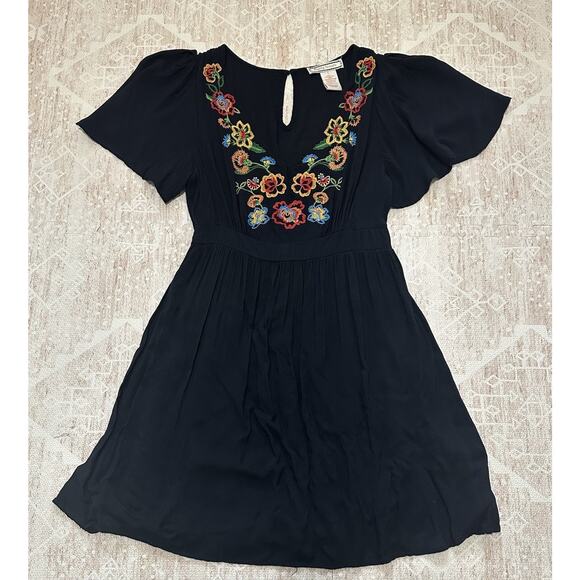 Flying Tomato Black Embroidered Midi Dress Size Large Boho - Picture 3 of 7